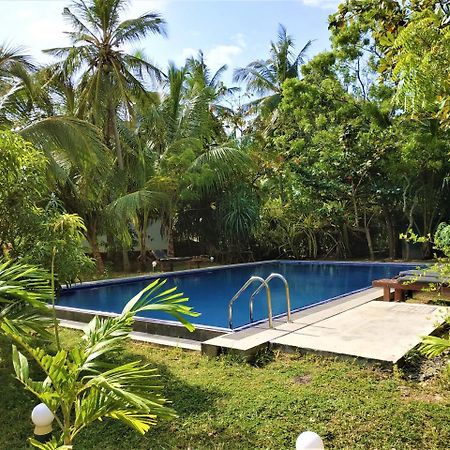Peacock Land Hotel Tangalle Exterior foto