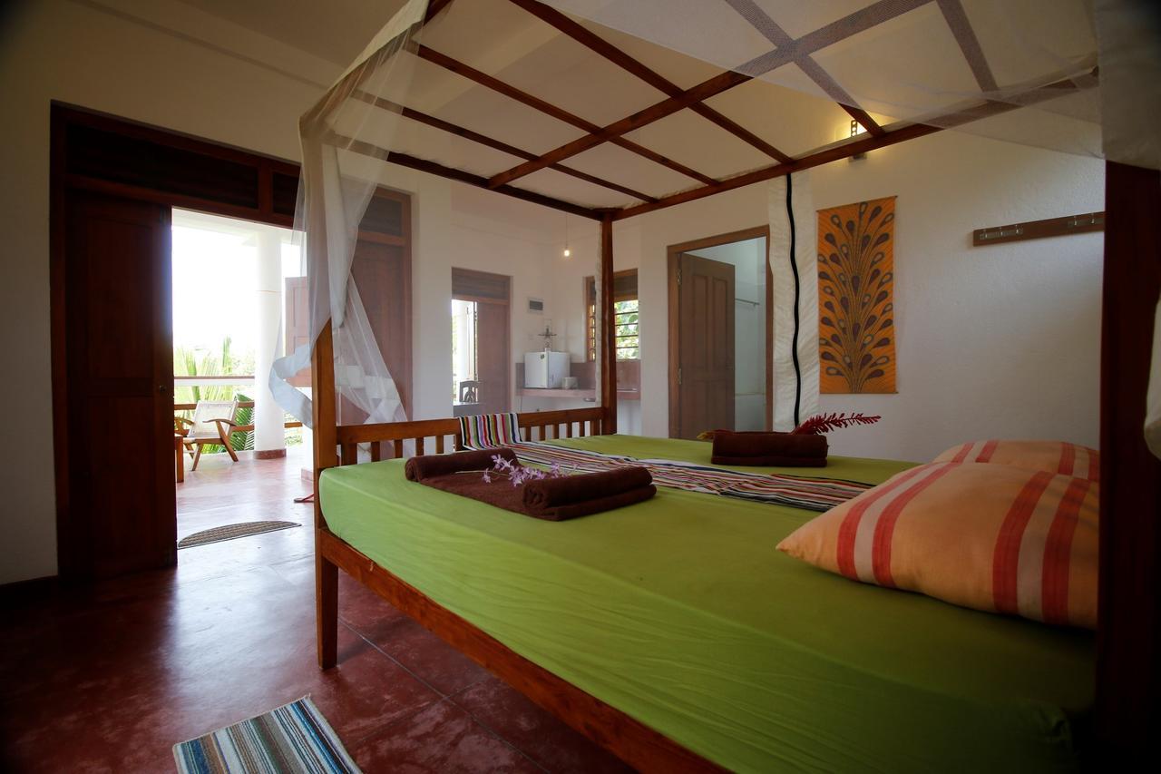 Peacock Land Hotel Tangalle Exterior foto