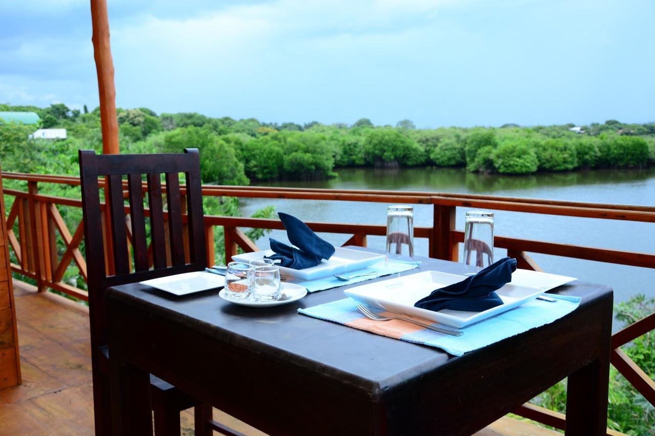 Peacock Land Hotel Tangalle Exterior foto
